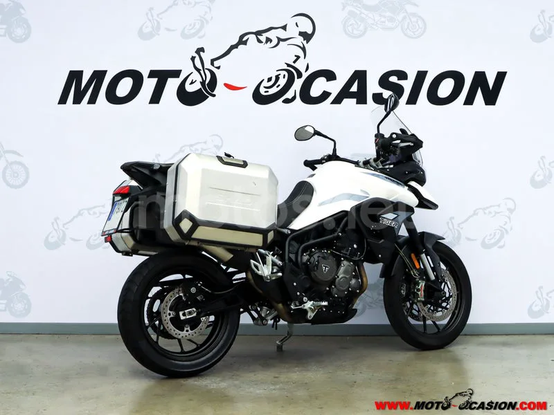 Triumph Tiger 900 – Vista 3