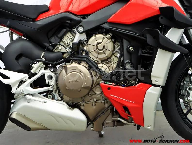 Ducati Streetfighter V4 – Vista 5