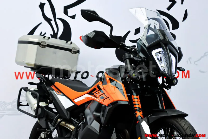 KTM 790 – Vista 4