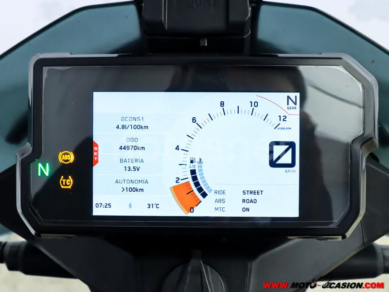 KTM 790 – Vista 6