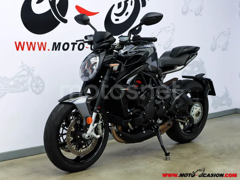 MV Agusta Brutale – Vista 8