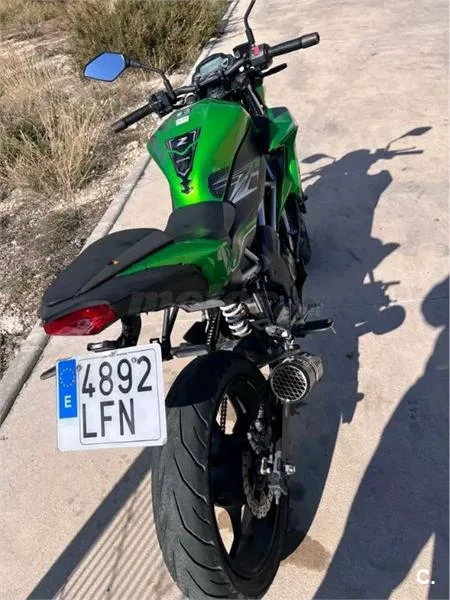 Kawasaki Z 125 – Vista 3