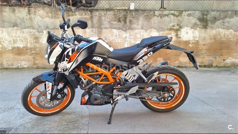 KTM 390 Duke – Vista 4