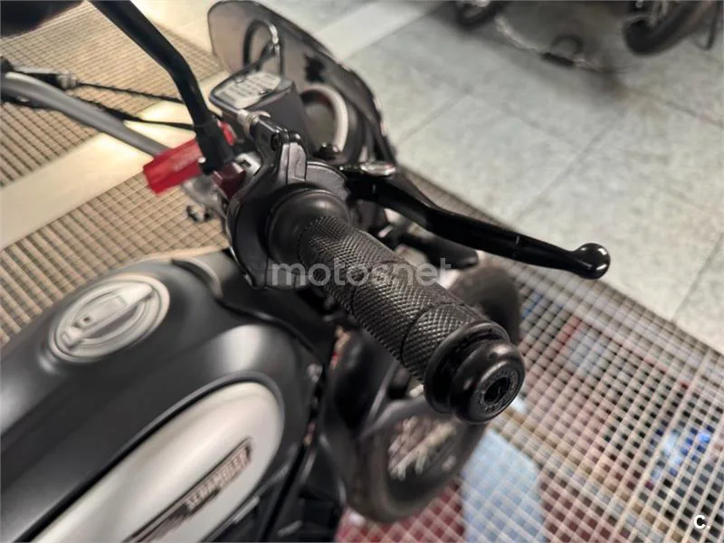 Ducati Scrambler – Vista 16