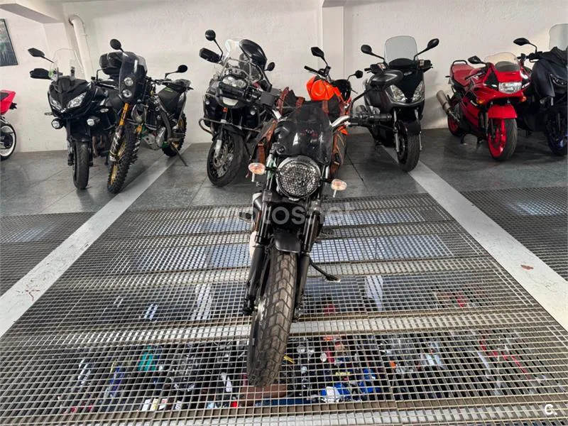 Ducati Scrambler – Vista 3
