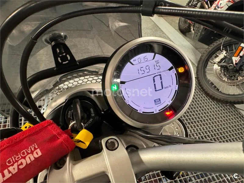Ducati Scrambler – Vista 24