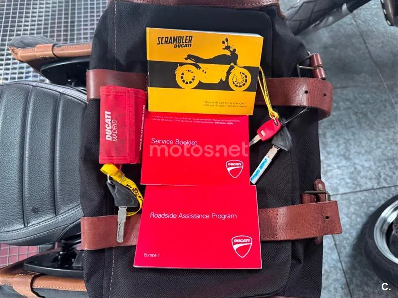 Ducati Scrambler – Vista 25