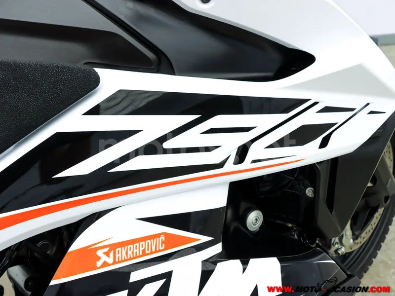 KTM 790 – Vista 9