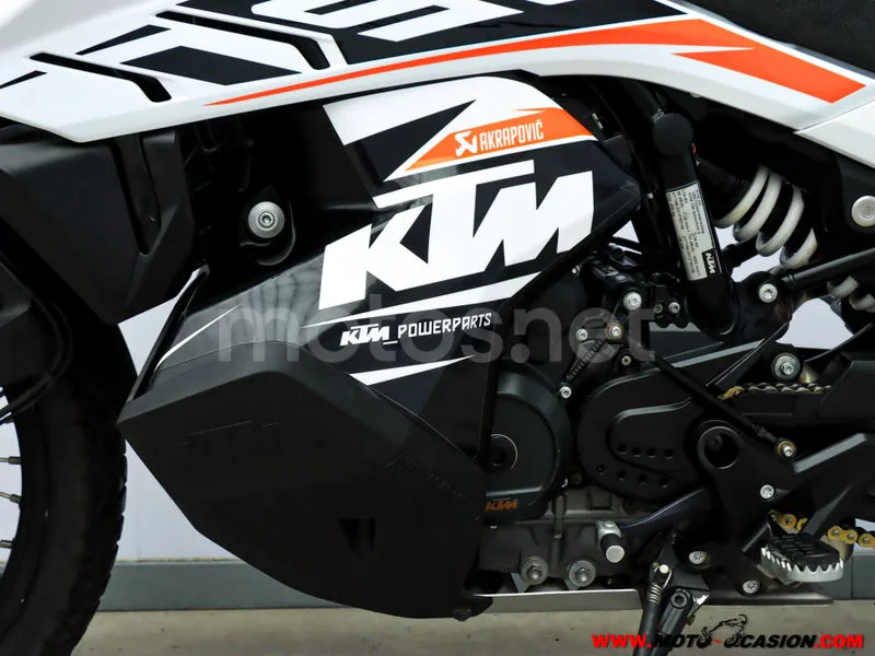 KTM 790 – Vista 10
