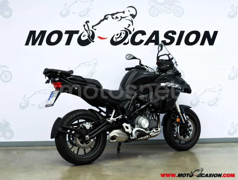 Benelli TRK 502 – Vista 3