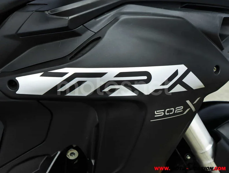 Benelli TRK 502 – Vista 9