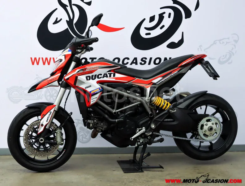Ducati Hyperstrada – Vista 7