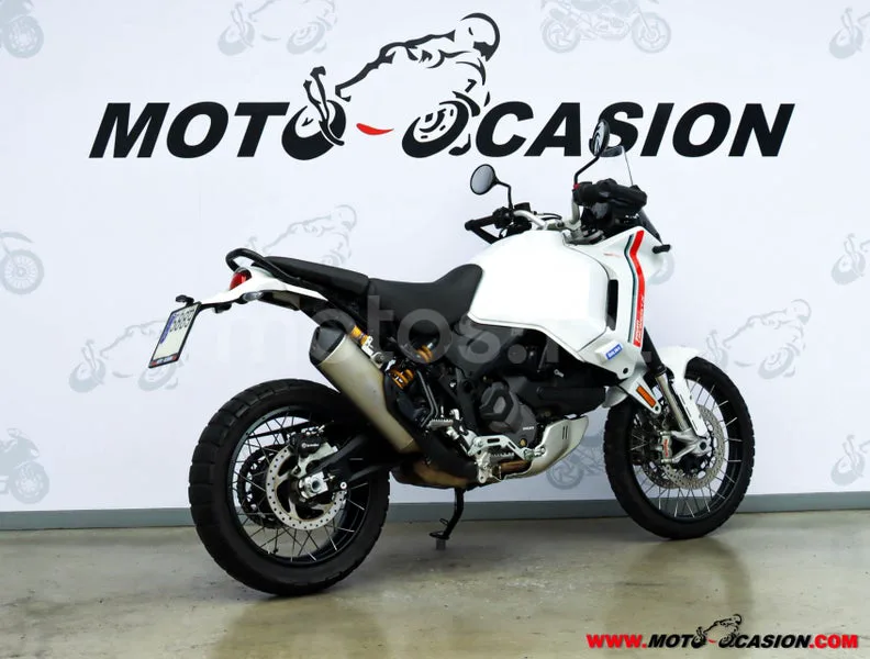 Ducati DesertX – Vista 3