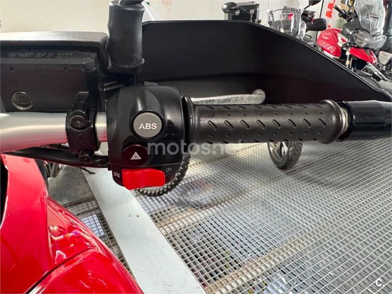 Moto Guzzi Stelvio 1200 4V – Vista 21