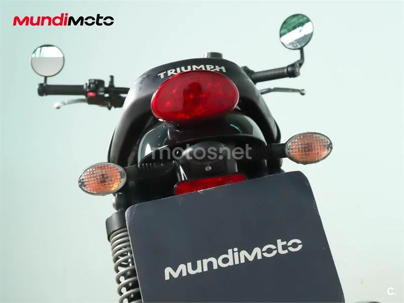 Triumph Speed Twin 900 – Vista 9
