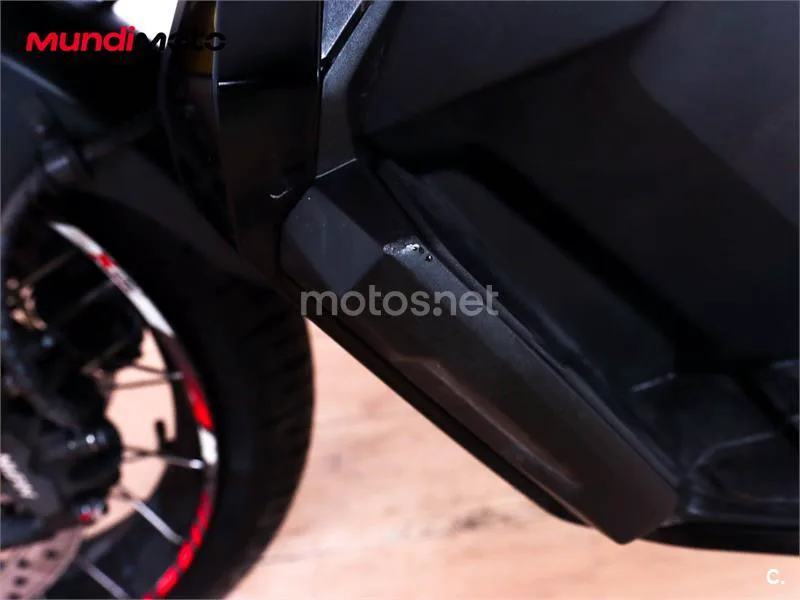 Honda X-ADV – Vista 22