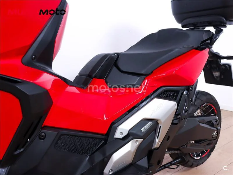 Honda X-ADV – Vista 10