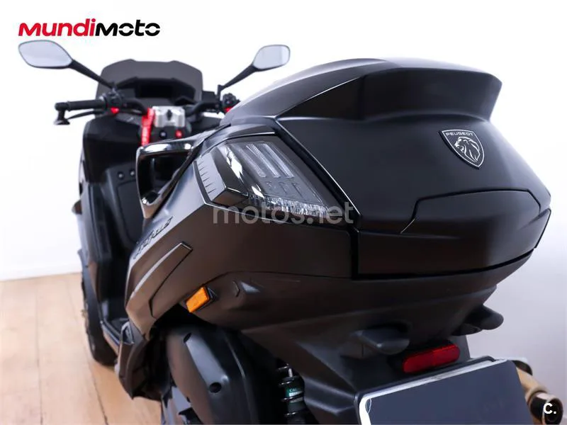 Peugeot Metropolis 400 – Vista 9
