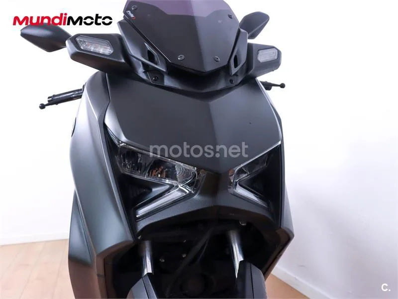 Yamaha XMAX 300 – Vista 5