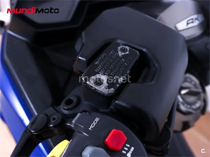 Kymco AK 550 – Vista 34