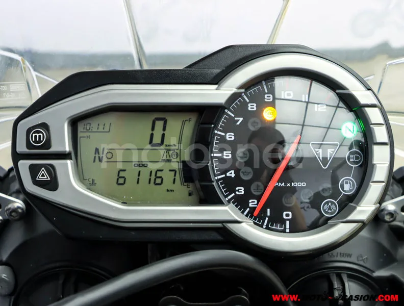 Triumph Tiger 800 XR – Vista 6