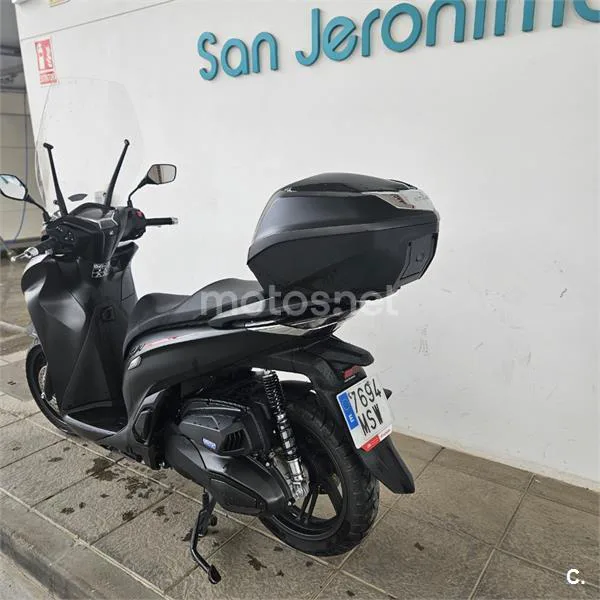 Honda SH350i - Vista 3