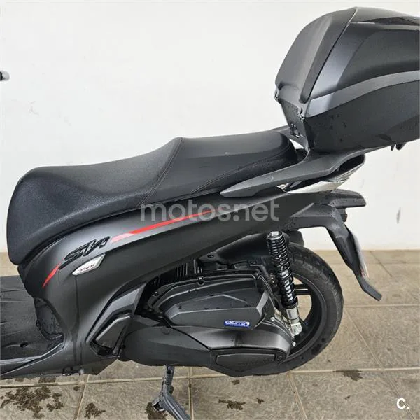Honda SH350i - Vista 6