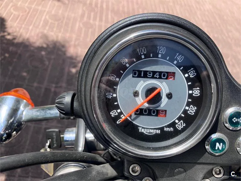 Triumph Bonneville 900 6500 € 2006 Barcelona - 2