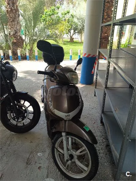 Peugeot TWEET 125 – Vista 2