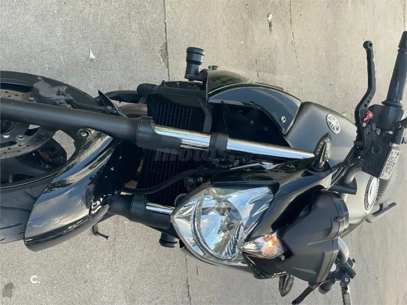Yamaha XJ6 Diversion N – Vista 5
