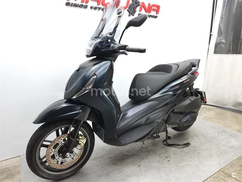 Piaggio Beverly – Vista 15