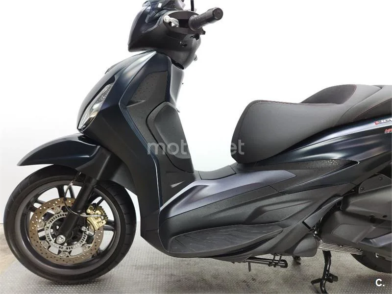 Piaggio Beverly – Vista 19