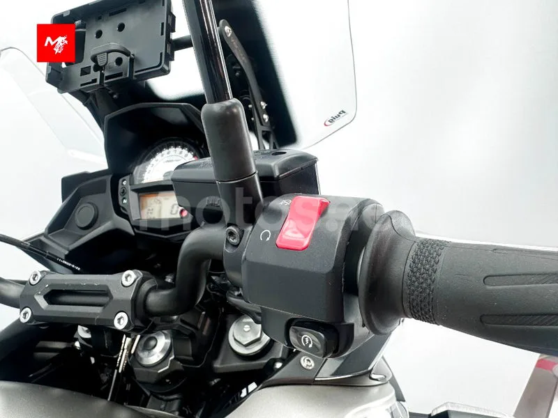 Kawasaki Versys – Vista 12