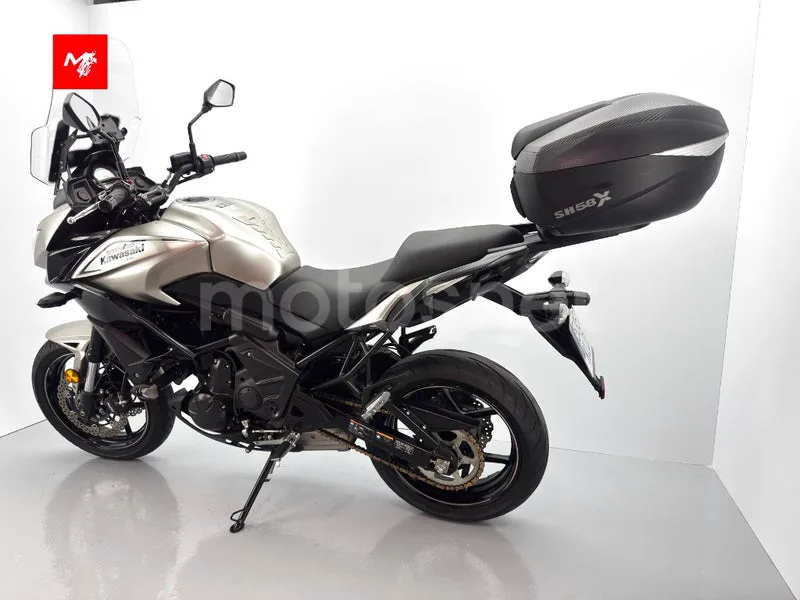 Kawasaki Versys – Vista 15