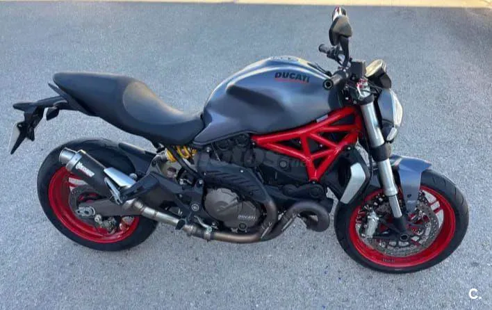 Ducati Monster 821 3500 € 2014 Barcelona - 2