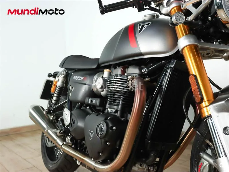 Triumph Thruxton RS – Vista 16