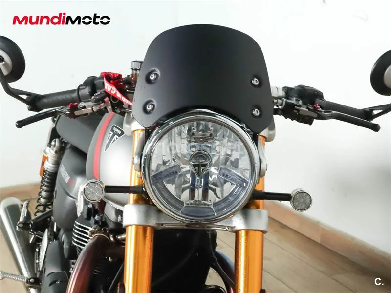 Triumph Thruxton RS – Vista 5