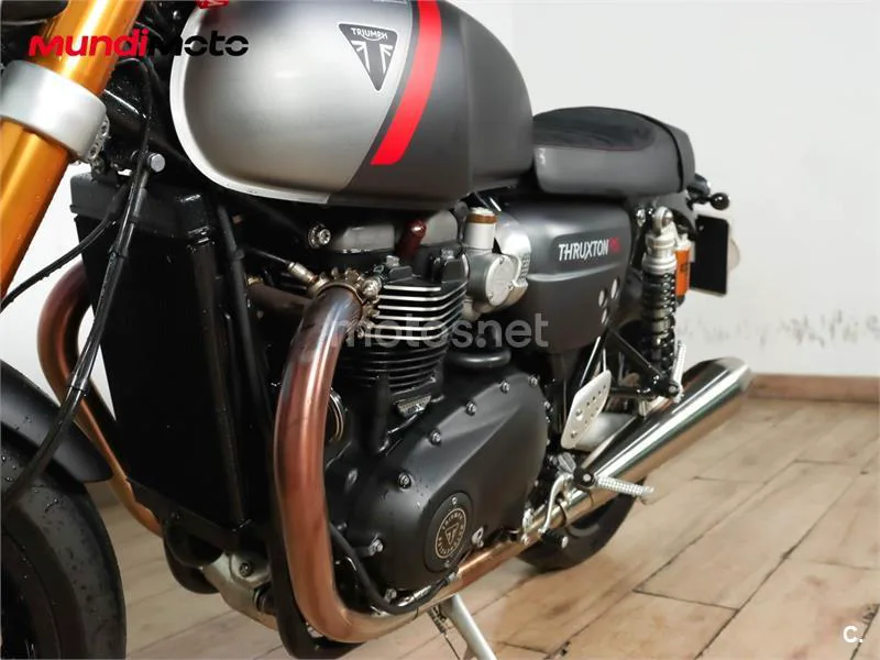 Triumph Thruxton RS – Vista 10