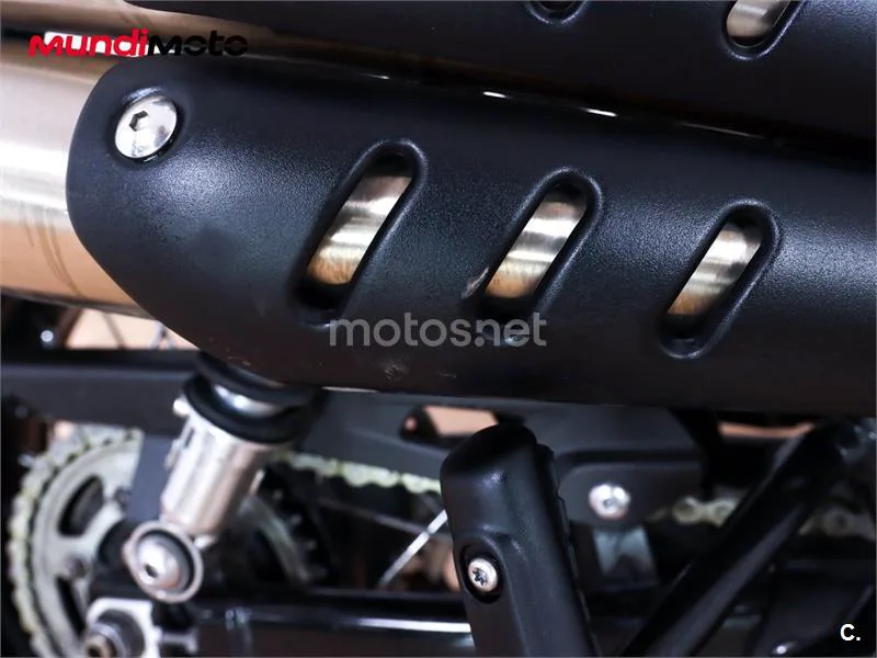 Triumph Street – Vista 16