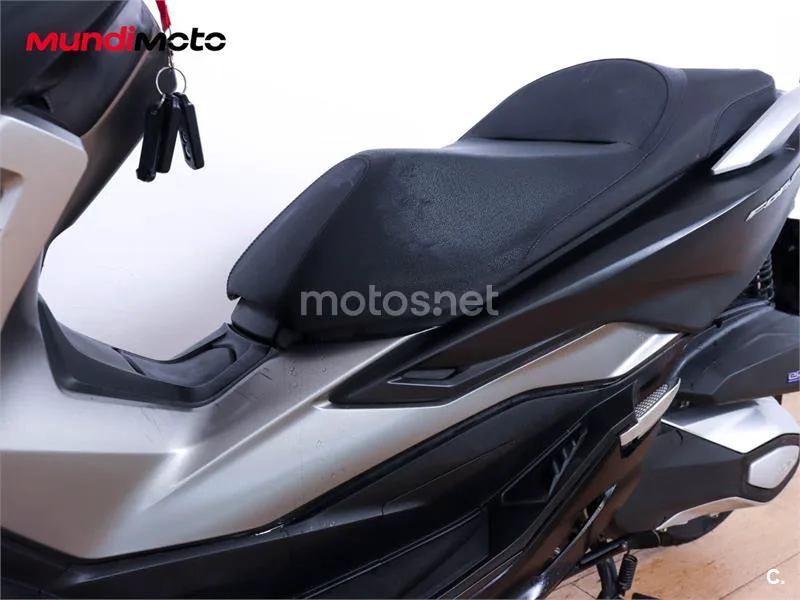 Honda Forza 350 – Vista 10