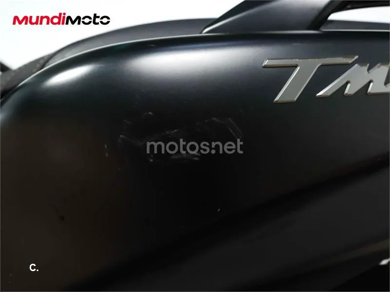 Yamaha TMAX 530 – Vista 15