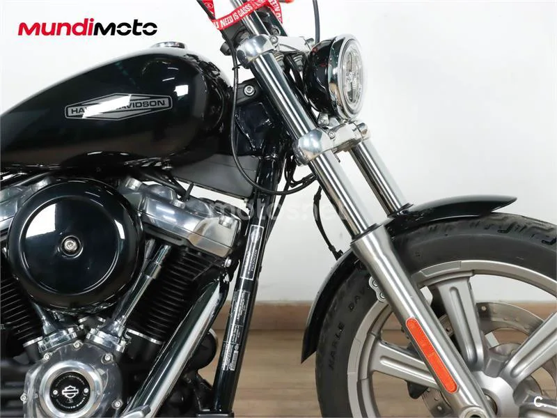 Harley-Davidson Softail Standard – Vista 20