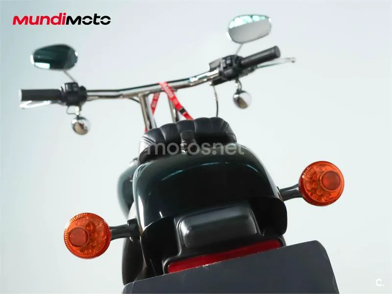 Harley-Davidson Softail Standard – Vista 9