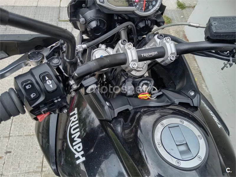 Triumph Tiger 800 XR – Vista 8