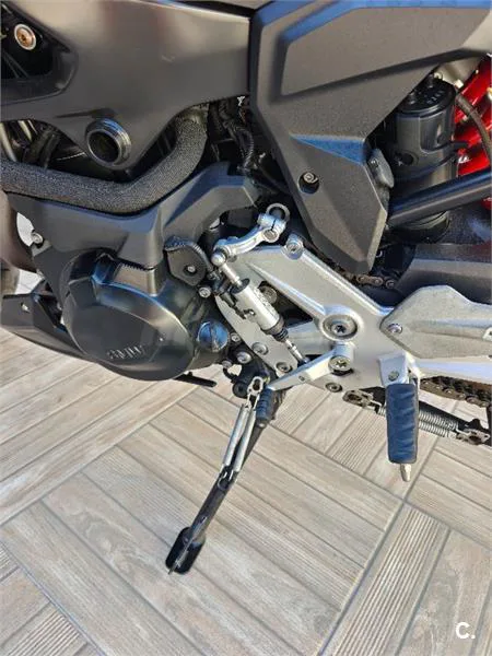 BMW F 900 R - Vista 4