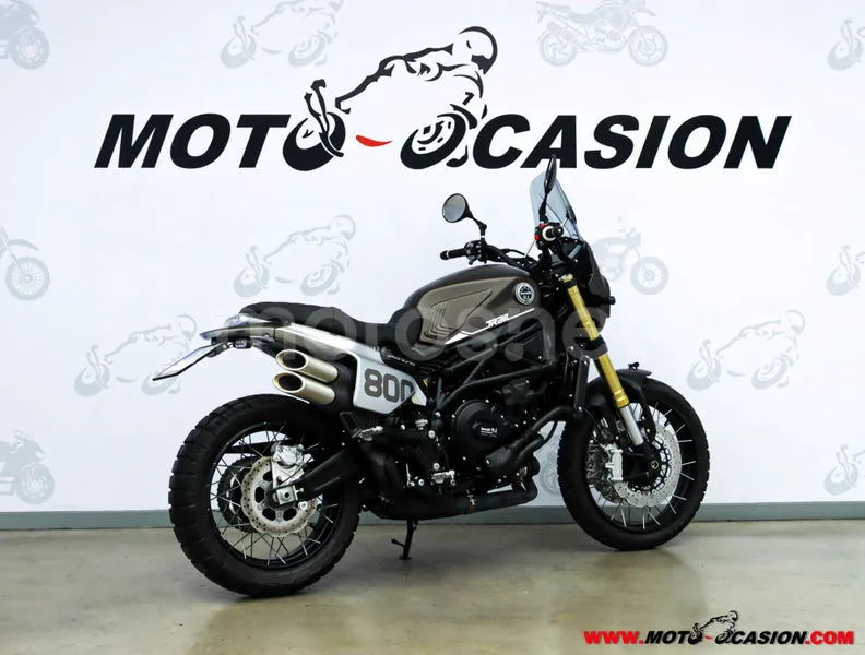 Benelli Leoncino 800 – Vista 3