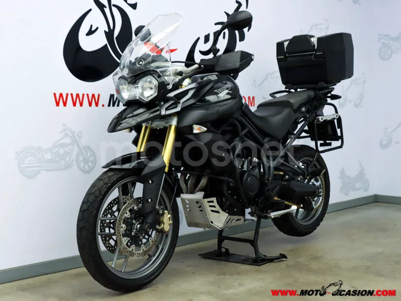 Triumph Tiger 800 – Vista 7