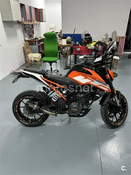 KTM 125 – Vista 2
