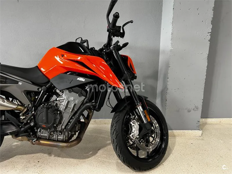 KTM 790 – Vista 3