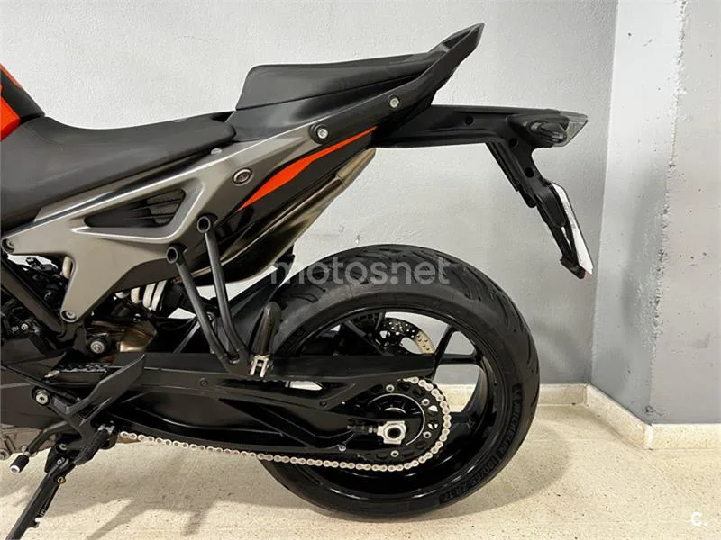 KTM 790 – Vista 7